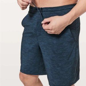 LULULEMON Pace Breaker Lined Short‎s Men's Large Blue